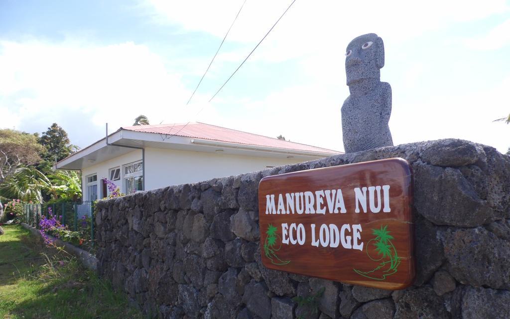 Manureva Lodge Hanga Roa Exterior photo